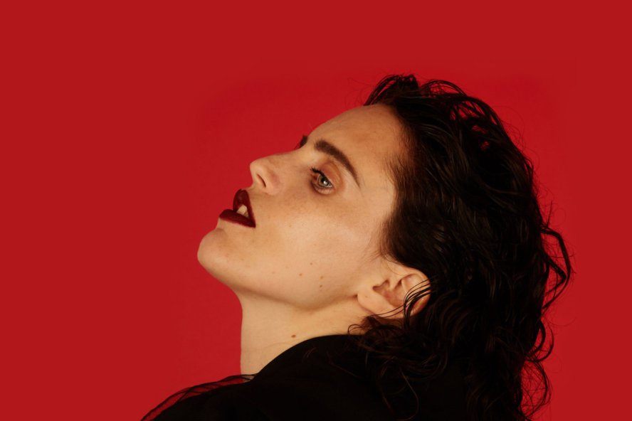 Anna Calvi © Maisie Cousins
