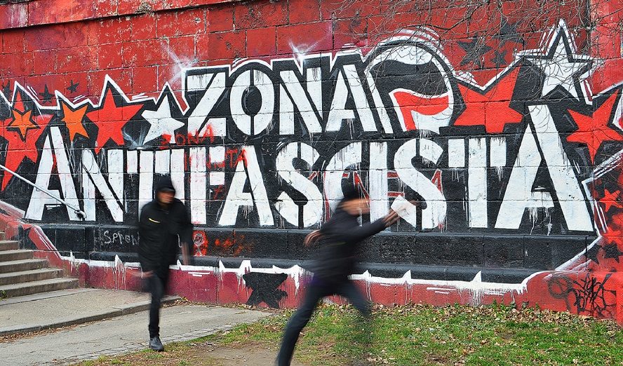Zona Anifascista © džana futti