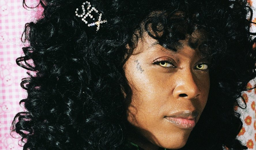 Bbymutha © Hyperreality