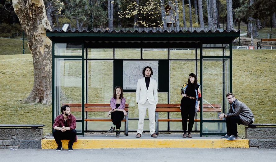 Alpha Romeo und die Winterreifen © Gabriel Hyden