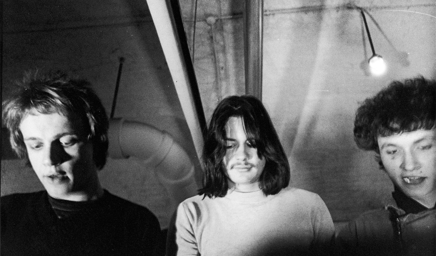 Proberaum am Bollwerk, Bern, 1980; v.l.n.r.: Marco Repetto, GT, Martin Eicher © Peter Wittwer