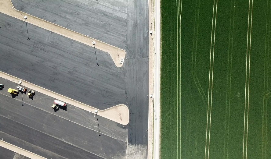 Verbaute Erde – Parkflächen statt Ackerland © ÖHV