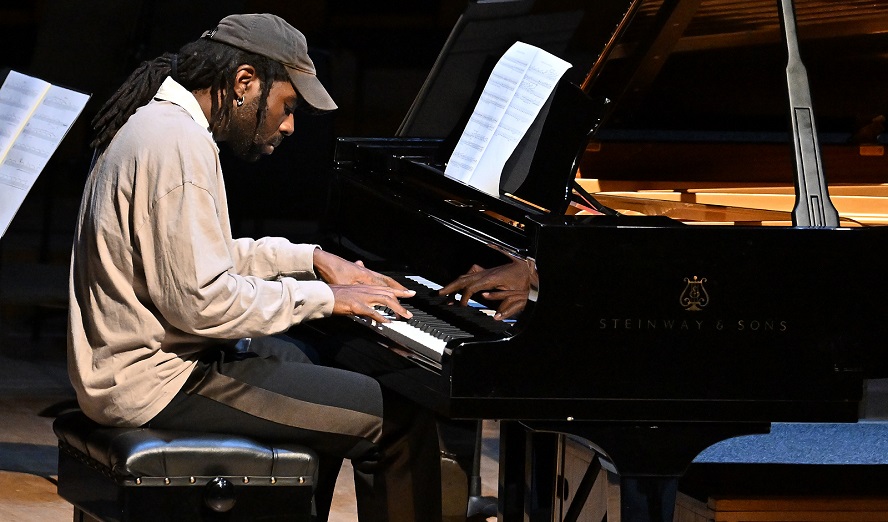 Devonte Hynes LSO Barbican © Mark Allan Barbican 