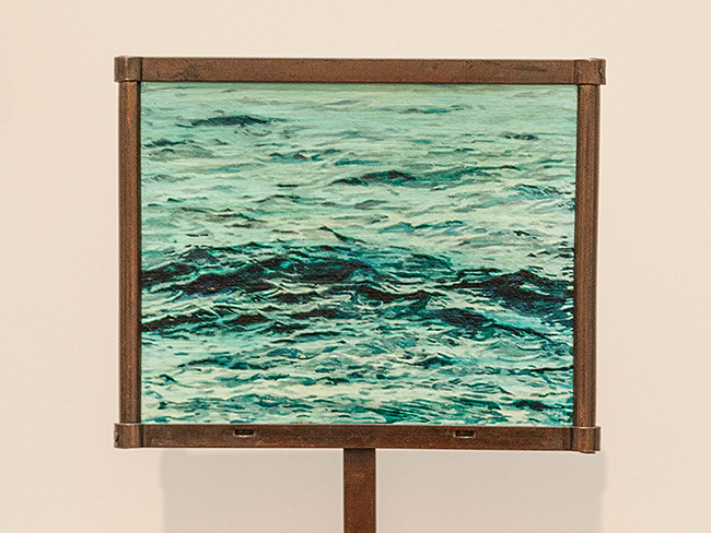 Ausschnitt aus »Our Naufrage« von Hajra Waheed. Fotos: © Kasia Jackowska.